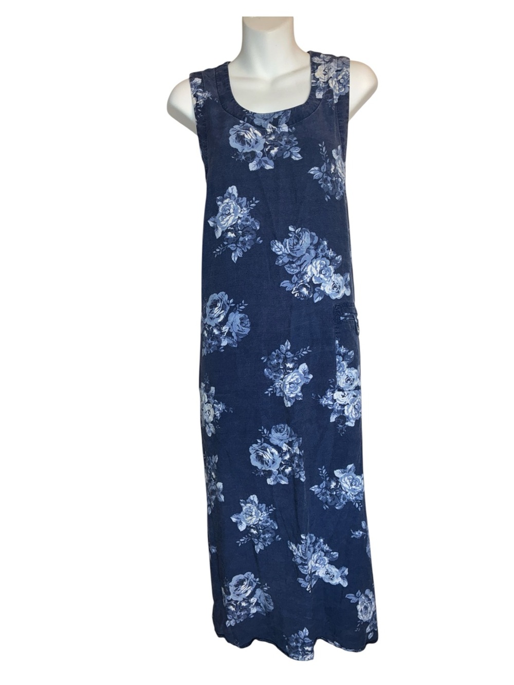 Talbots Dress, women's 14P, Navy Blue Floral Chambray, sleeveless, comfy! Euc